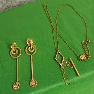 𝑪𝒉𝒂𝒓𝒎𝒊𝒏𝒈 𝑪𝒉𝒂𝒓𝒍𝒊𝒆 𝑮𝒐𝒍𝒅 𝑱𝒆𝒘𝒆𝒍𝒓𝒚 𝑺𝒆𝒕